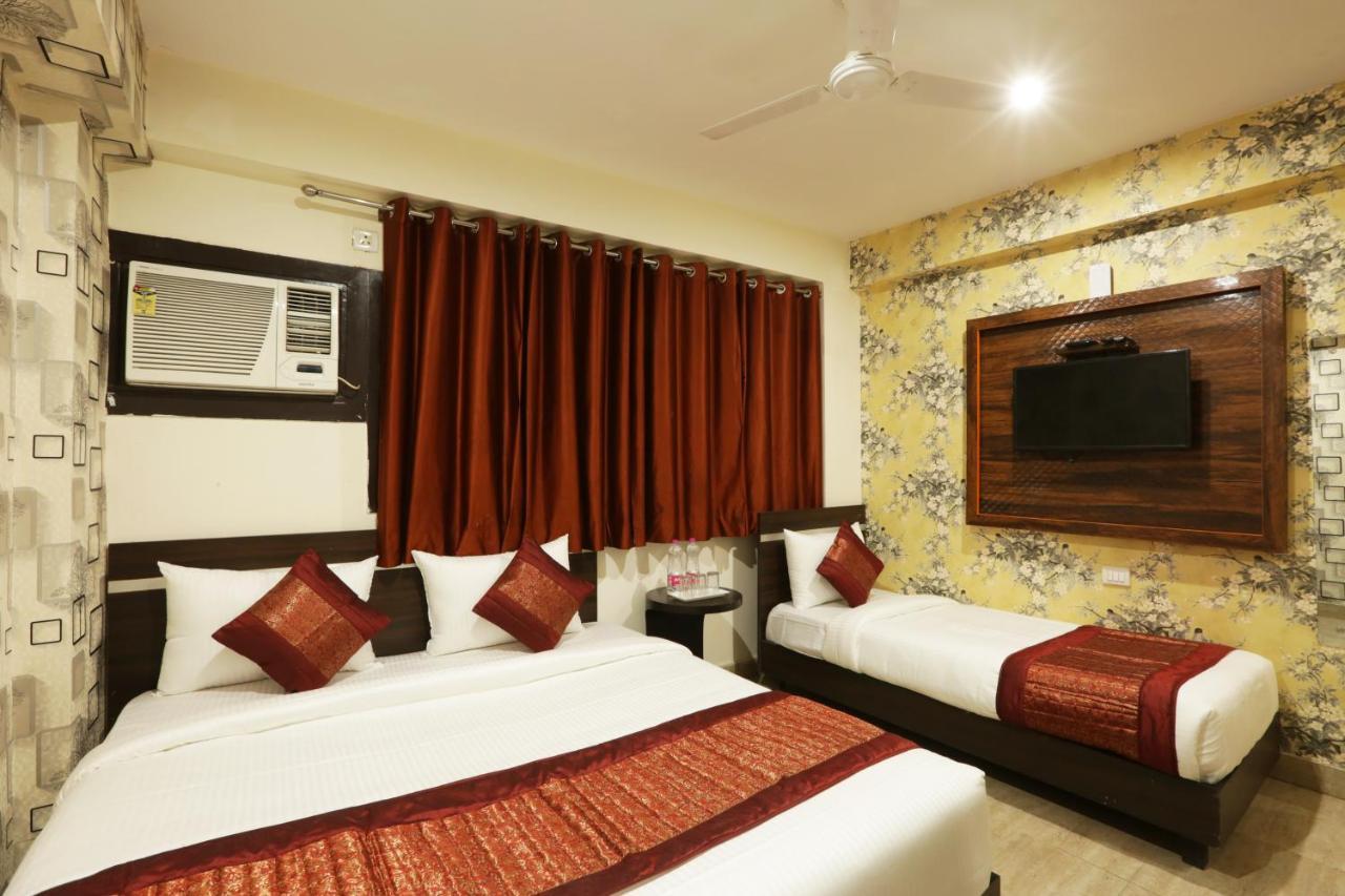 Green Plaza At Airport Hotel New Delhi Ngoại thất bức ảnh